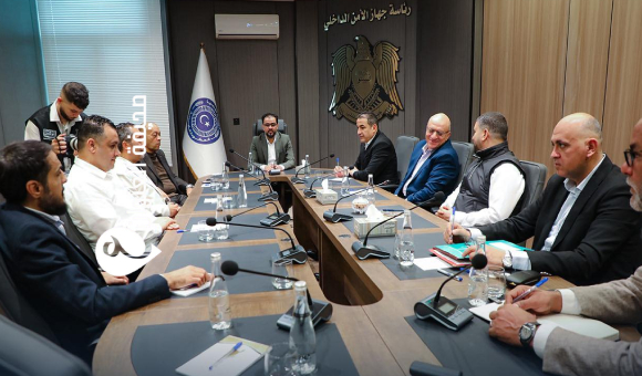 حماد يعقد اجتماعًا أمنيًا رفيع المستوى لمتابعة الأوضاع الأمنية في البلاد - psd elenwan 1 42