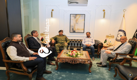 الفريق صدام خليفة يناقش مع الحكومة تعزيز التنسيق الأمني ودعم الاستقرار 