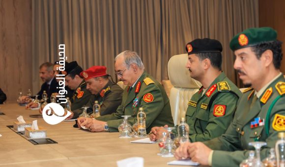 المشير حفتر يستقبل وفدًا رفيعًا من الحكومة الإيطالية - psd elenwan 63