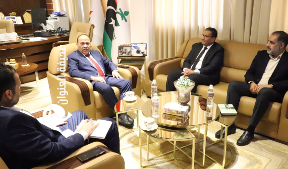 الخليج العربي للنفط تبحث مع "إس إل بي" سبل تعزيز الإنتاج والتعاون الفني - psd elenwan 1 34