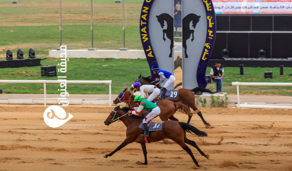 المشير حفتر يتابع ختام بطولة "فرسان الكرامة" في بنغازي - psd elenwan 8 3