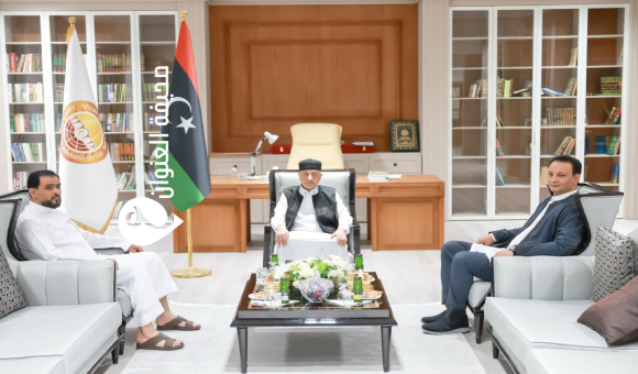 عقيلة صالح يناقش خطط الإعمار مع الحكومة وصندوق التنمية