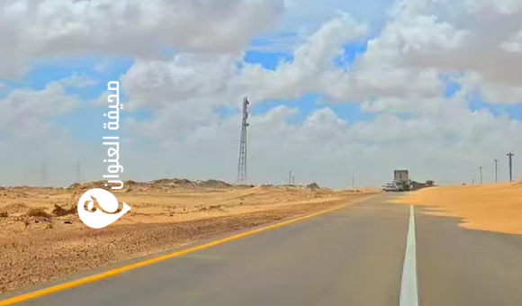 تحذيرات من تفاقم خطر الرمال الزاحفة على طريق إجدابيا–البريقة - psd elenwan 34