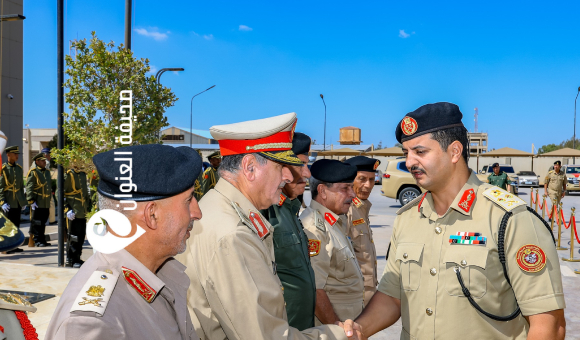 رئيس الأركان العامة يتفقد رئاسة أركان القوات البرية ويشيد بمستوى الأداء والجاهزية 11 رئيس الأركان العامة يتفقد رئاسة أركان القوات البرية ويشيد بمستوى الأداء والجاهزية - psd elenwan 2 21