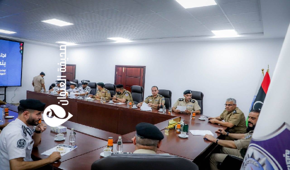 أمن بنغازي تناقش وضع خطة مرورية شاملة