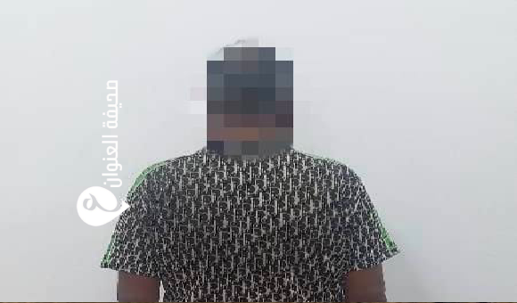 العمليات الأمنية تضبط شخصًا بحوزته أسلاك نحاسية مسروقة في بنغازي