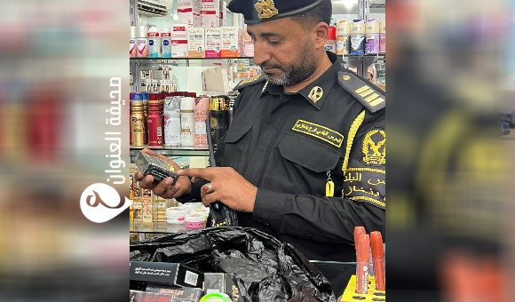 رصد مخالفات في محلات العطور والمزينات ببنغازي 