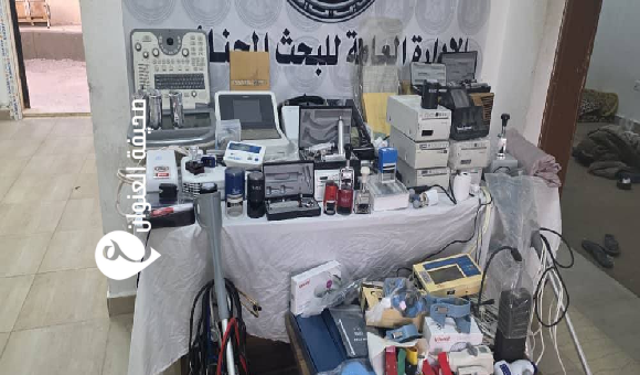 ضبط طبيب يسرق معدات طبية في درنة 