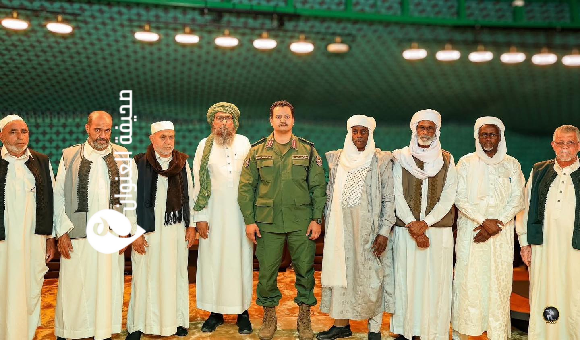 رئيس الأركان يدعو من الكفرة إلى توحيد صفوف قبائل الجنوب