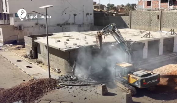 مواصلة إزالة التعديات بمسار توسعة جسر بطل العبور بسبها - psd elenwan 1 28