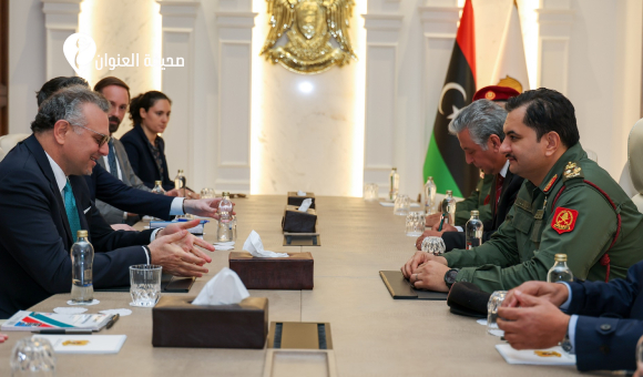 نائب القائد العام يستقبل كبير مستشاري الرئيس الأمريكي 4 نائب القائد العام يستقبل كبير مستشاري الرئيس الأمريكي - psd elenwan 3 25