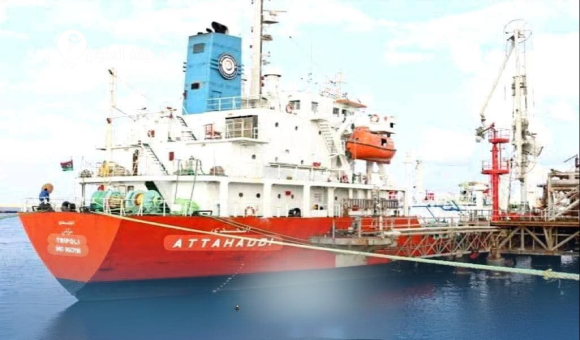 البريقة تعلن الاستعداد لرسو ناقلة غاز في بنغازي - psd elenwan 1 2026 02 02T202900.406