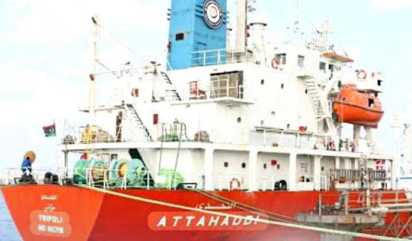 وصول ناقلة محملة بـ "الغاز المسال" إلى بنغازي لتعزيز الإمدادات - psd elenwan 27