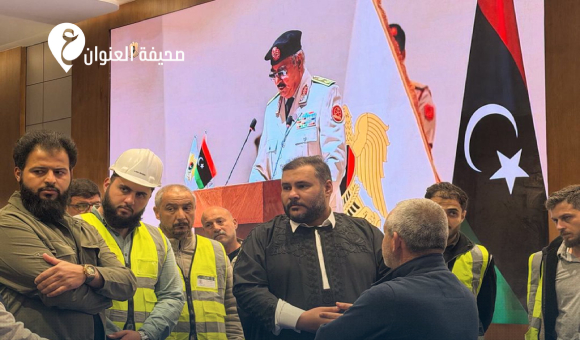 مدير عام الجهاز الوطني للتنمية يتفقد تطوير قاعة المؤتمرات في سرت - psd elenwan 47