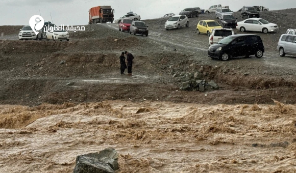 121 قتيلًا جراء الفيضانات والأمطار الغزيرة في أفغانستان وباكستان - psd elenwan 2 4