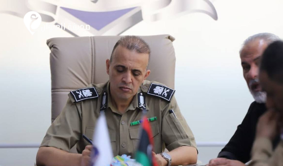 تنفيذا لتوجيهات نائب القائد العام.. بدء إجراءات قانونية وإنسانية لتنظيم أوضاع المهاجرين 3 تنفيذا لتوجيهات نائب القائد العام.. بدء إجراءات قانونية وإنسانية لتنظيم أوضاع المهاجرين - psd elenwan 2026 06 02T183840.780