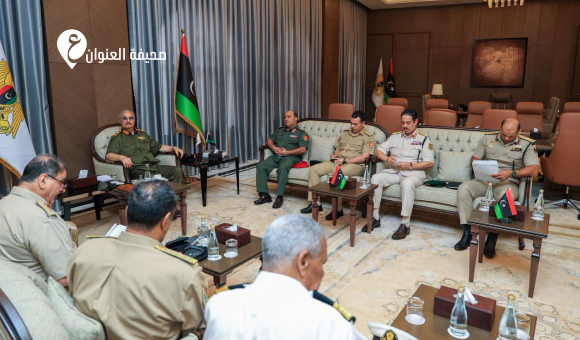 القائد العام يبحث جاهزية وتطوير القوات المسلحة - psd elenwan 84