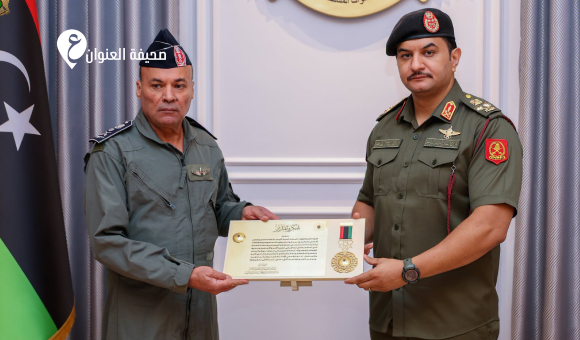 نائب القائد العام يكرّم الثني والجقم تقديرًا لمسيرتهما العسكرية 6 نائب القائد العام يكرّم الثني والجقم تقديرًا لمسيرتهما العسكرية - psd elenwan 7 2