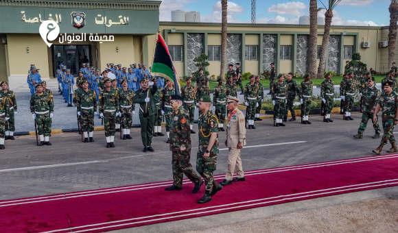 القائد العام يجري جولة ميدانية بمدرسة الصاعقة والمظلات في بنغازي 19 القائد العام يجري جولة ميدانية بمدرسة الصاعقة والمظلات في بنغازي - psd elenwan 7 8